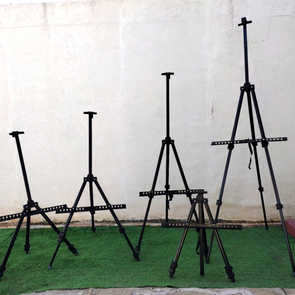 Adjustable Black Art Easel